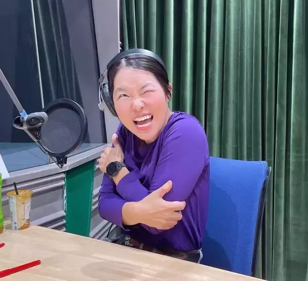 「イモト 親友と3ヶ月ぶりの再会」の画像