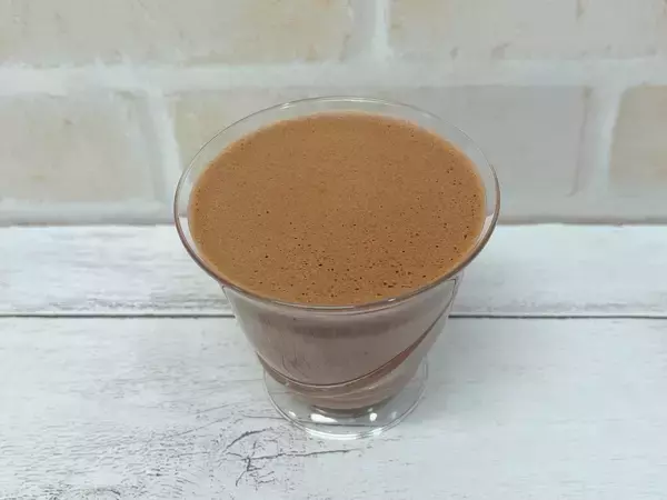 「甘さもトッピングも全部自分好み！自宅で自分用に作るチョコレート！」の画像