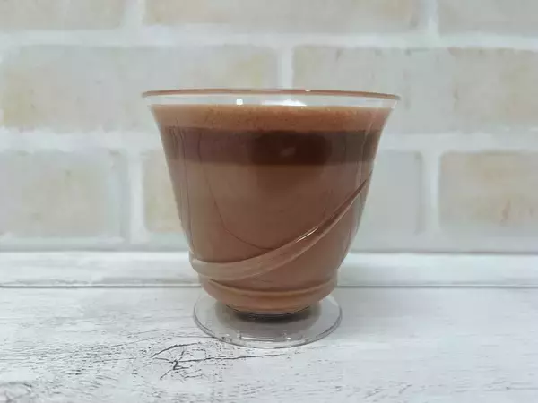 「甘さもトッピングも全部自分好み！自宅で自分用に作るチョコレート！」の画像