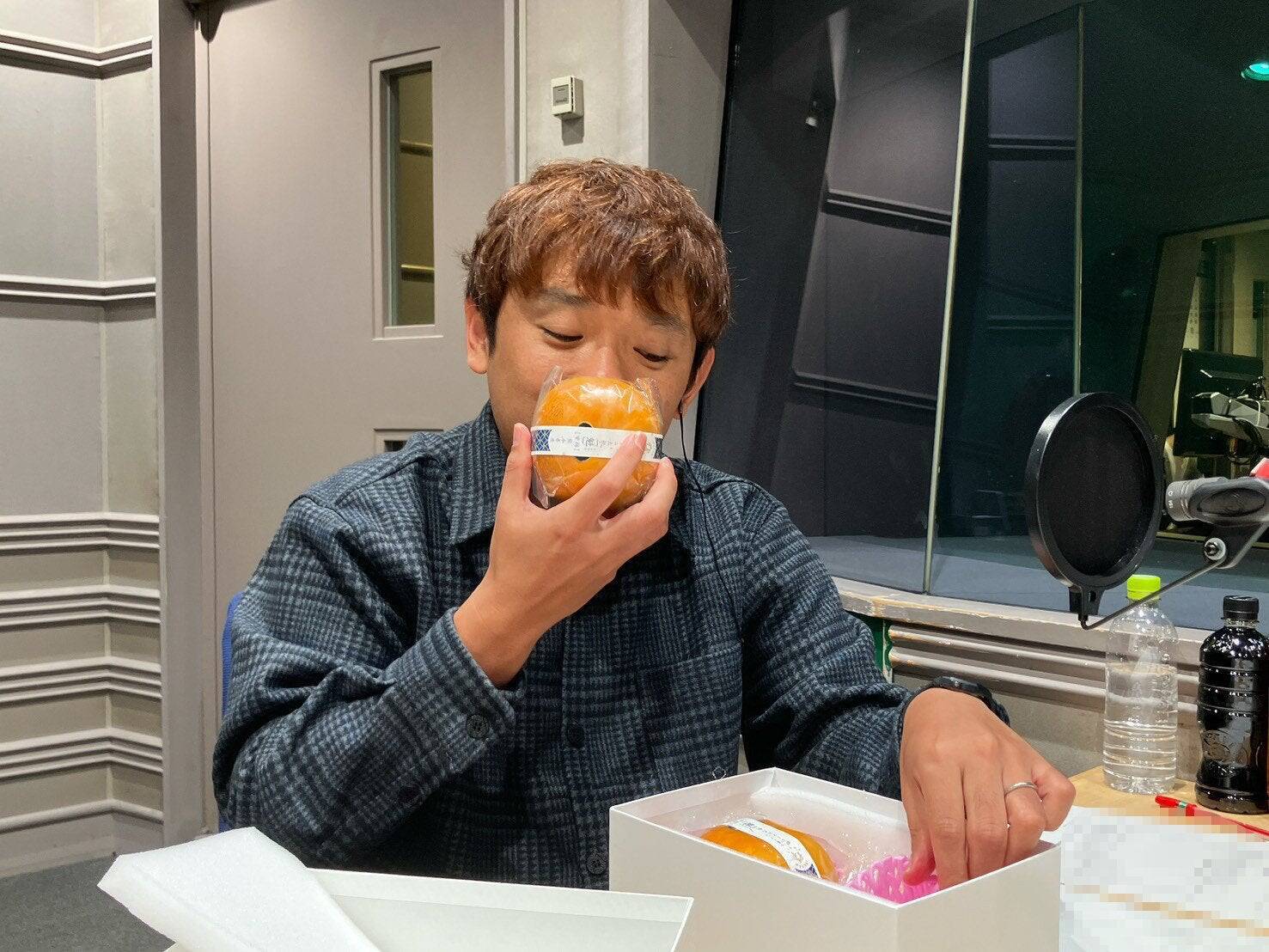 漫画喫茶 極楽村 がバズってます