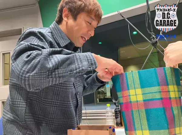 「漫画喫茶 極楽村 がバズってます」の画像