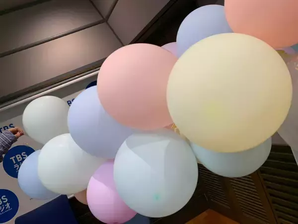 「【小笠原亘インスタグラマーへの道 第2段！】100円ショップで揃う！素敵な写真が撮れるグッズ」の画像