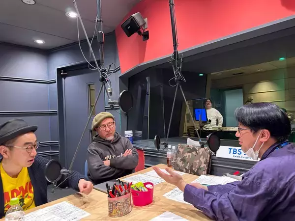 「砂漠で24時間ひとりぼっち。どうする？」の画像