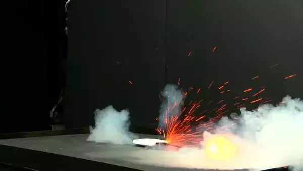 モバイルバッテリー発火、もしも自分の身に起きたら？