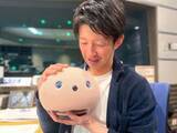 「寝言を言ったり、 オナラをしたりするペットロボットが最高の癒しをくれる」の画像1