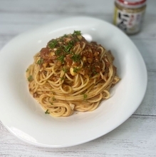 味付けは旨みが凝縮した"きざみにんにく"で失敗しらず！さばとトマトのパスタ