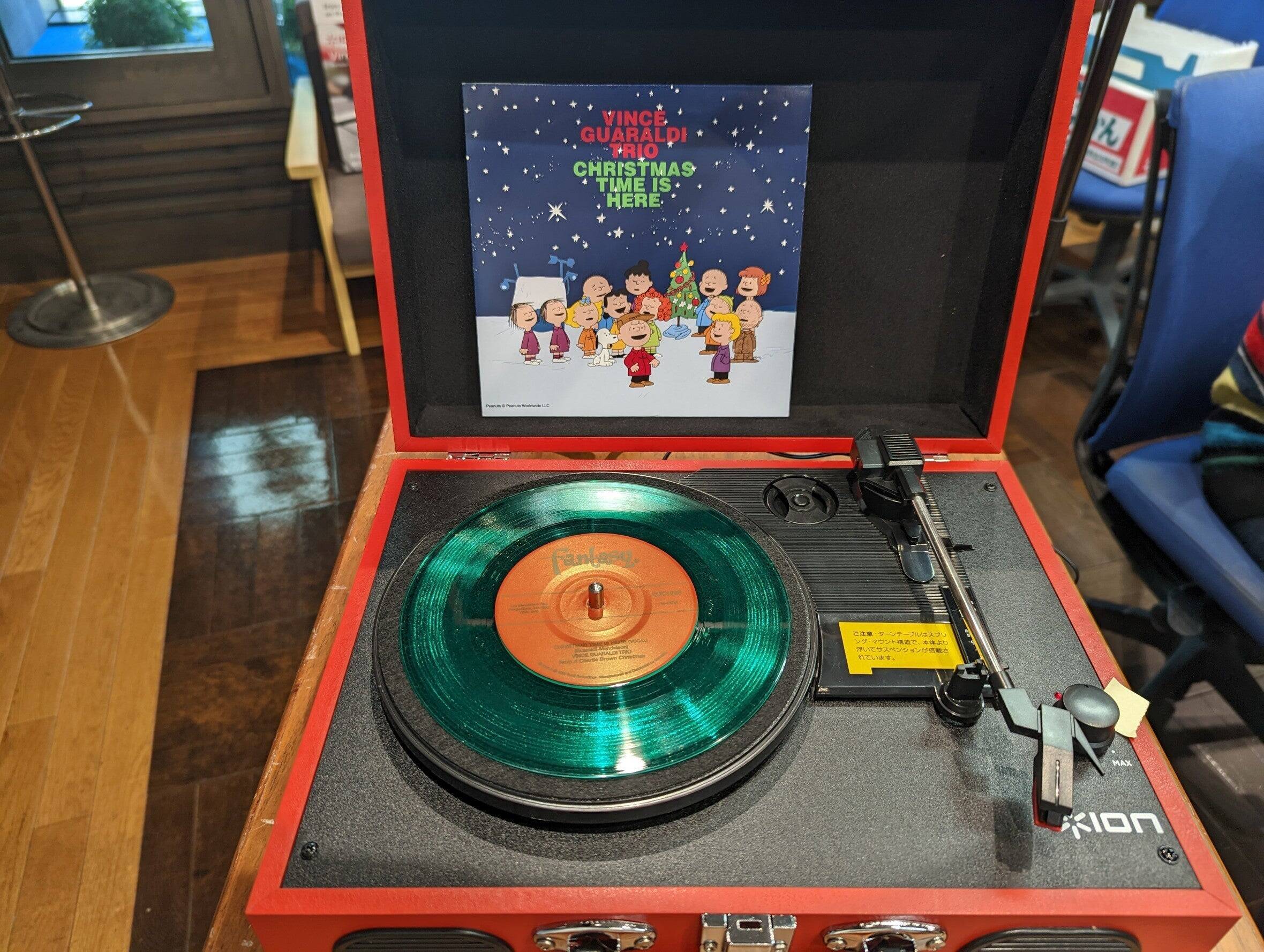 CROSLEY CRUISER レコードプレーヤー Peanutsスヌーピー レコード 