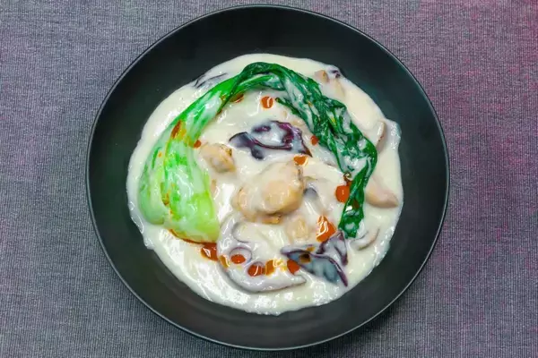 「カレー風味に中華風！ いつものクリームシチューを少し変えて いろいろなバリエーションで楽しむ、 爆速クリームシチューレシピ！」の画像