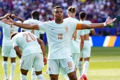 フランスが盤石の完封勝利！エムバペ弾＆デンベレ追加点でモロッコを下しベスト4進出【サッカーW杯】