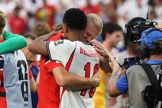 敗退のハーランド イングランド支持「もちろん優勝してほしい」親友ベリンガムとは「最高の選手。今でも連絡を取り合っている」【サッカーW杯】