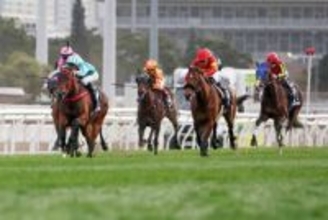 【香港カップ】ロマンチックウォリアーが史上初の4連覇！ベラジオオペラが2着に健闘、ローシャムパークは5着