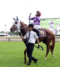 【オークス】ジュウリョクピエロが馬群を一閃！今村聖奈と人馬でもぎ取った初めてのクラシック