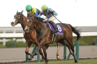 【朝日杯FS】カヴァレリッツォが2歳マイル王者！好騎乗のC.デムーロ騎手「ホントウにオモシロイ」