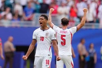 ベリンガムが延長開始3分で勝ち越し弾！今大会6点目、イングランドが2-1と逆転【サッカーW杯】