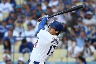 大谷翔平 2安打＆今季10個目の盗塁！反撃の二塁打から生還もドジャースは痛恨サヨナラ負け