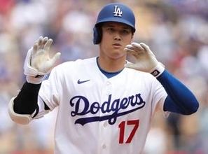 大谷翔平 10試合ぶりの先頭23号アーチ含む3安打3打点の活躍！ 投手復帰について「ポストシーズンに間に合えば」
