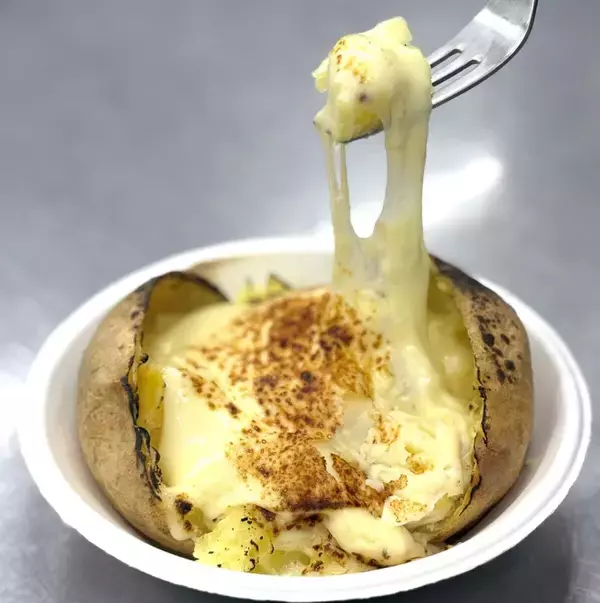 「世界のチーズグルメを楽しむ「メルティーチーズ・クリスマスマーケット2025」｜埼玉県越谷市」の画像