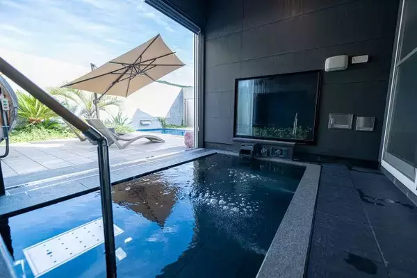 「【滋賀県「RESORT×SPA フューチャーリゾート」がリニューアル】10の無料サービスがうれしい！愛犬と宿泊できるお部屋も」の画像