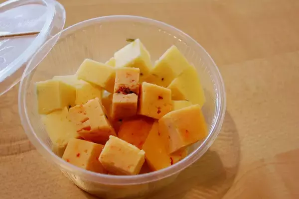 「【ドイツ現地取材特集３】チーズやパン、ハーブも～「地元食材」に触れる旅～」の画像