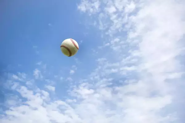 【想像力で旅をする】仮想キャッチボールで遠くの町の人とつながる最先端テクノロジー。バーチャル観光やオンラインツアーより臨場感がある？