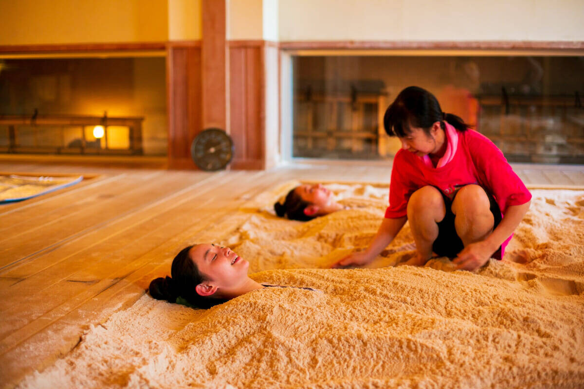 【春を感じる！日帰りガストロノミーツーリズムのススメ】群馬県・磯部温泉のレトロな街並みと土地の“食”を体験する旅