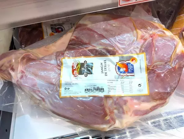 「【ペリエ稲毛】千葉ならではのローカルフードや愛されベーカリーも！全38店が集結する「グルマリーナ」がリニューアルオープン」の画像