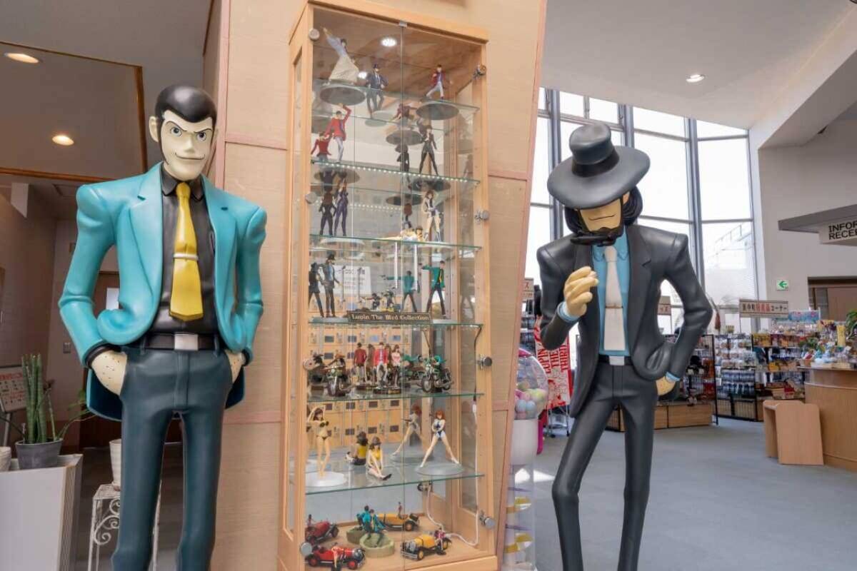 日帰り温泉施設とアニメがコラボ！「ルパン三世の湯 霧多布温泉ゆうゆ」浴室イラストから名曲BGM・限定グッズも｜北海道