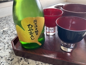 秋を告げるお酒“ひやおろし”とは？島根県のお土産「十旭日  純米酒ひやおろし」と「かこい梅」で至福のとき【編集部ブログ】