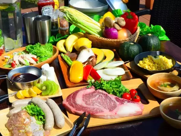 「【準備ゼロで楽しむグランピング】手ぶらBBQに手持ち花火！「ブリリアントヴィレッジ日光」で夏季限定プランが予約開始｜栃木県」の画像