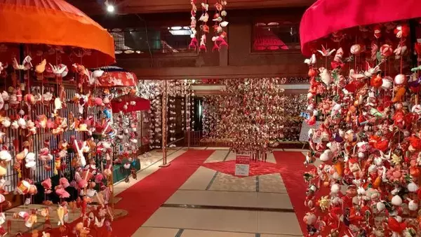「東北三県のつるし飾りと新潟物産展が楽しめる！東京ガーデンパレスで「大つるし飾り展」開催」の画像