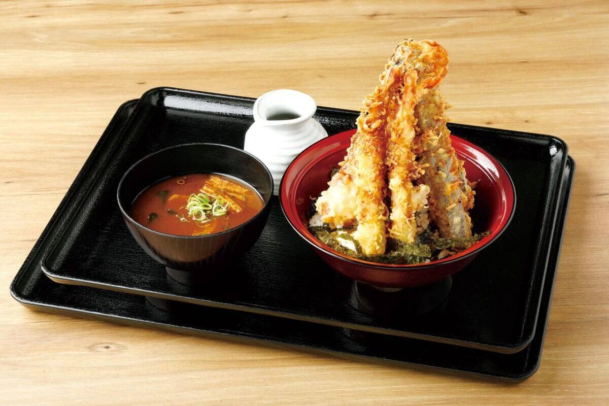 京都で行列の絶えないサクサク天ぷらが大阪に！限定メニュー・にぎわい天盛りも｜天ぷら寿司海鮮 米福