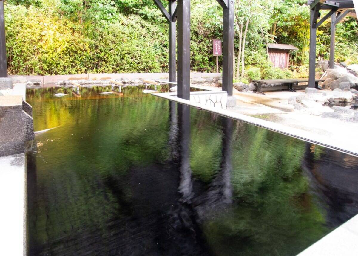 【源泉かけ流し！多摩境天然温泉 森乃彩】あつ湯やぬる湯など4種の露天風呂が魅力！5周年記念イベント開催｜町田市