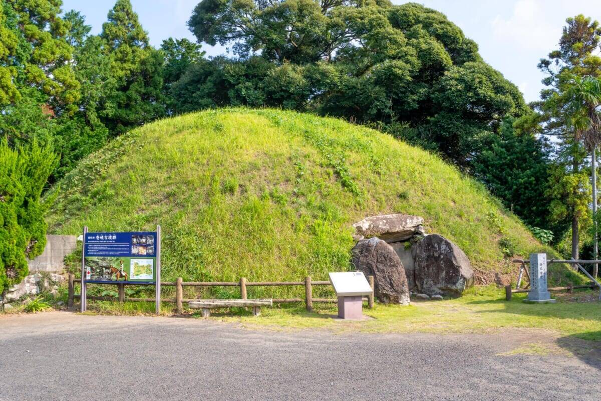 「古墳って実はおもしろい！」古墳シンガー・まりこふんと行く壱岐の古墳の魅力に触れる旅