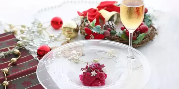 「【淡路島・ホテルアナガ】絶景レストランで旬のコース料理を味わう！クリスマス・ランチもあり」の画像