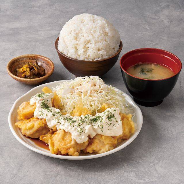【東京駅・ヤエチカのコスパ＆タイパグルメ8選】仕事や出張の合間ランチに助かる！優先入店サービス「SuiSui」も活用