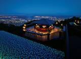 「夏の夜景やイルミネーションを満喫！絶景カフェテラス「ザ・ヴェランダ神戸」サンセット＆ナイト営業を開催中｜神戸布引ハーブ園」の画像1