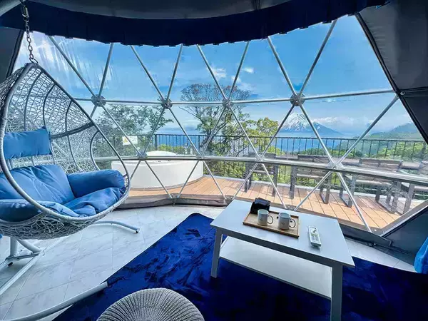 「贅沢プライベートバスで富士山を独り占め！西伊豆に「絶景グランピング」開業」の画像