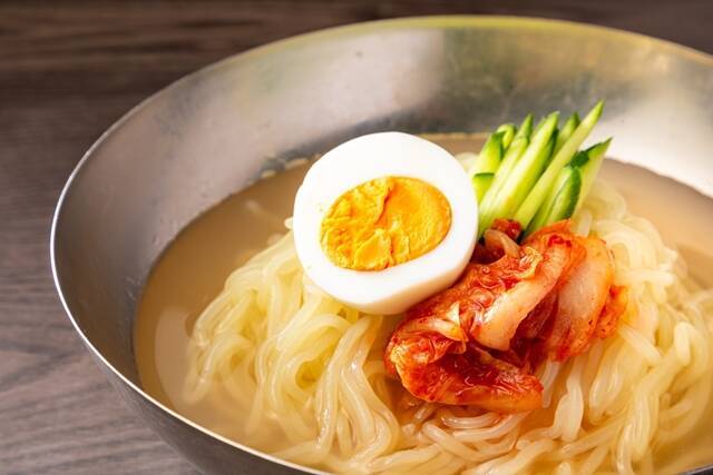 黒毛和牛のタン1本を余すことなく味わえる新メニュー登場！大阪の焼肉店「牛次郎」にて