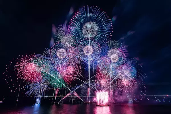 【大阪芸術花火2026】音楽とシンクロする花火エンターテインメント！りんくう公園で10月31日開催