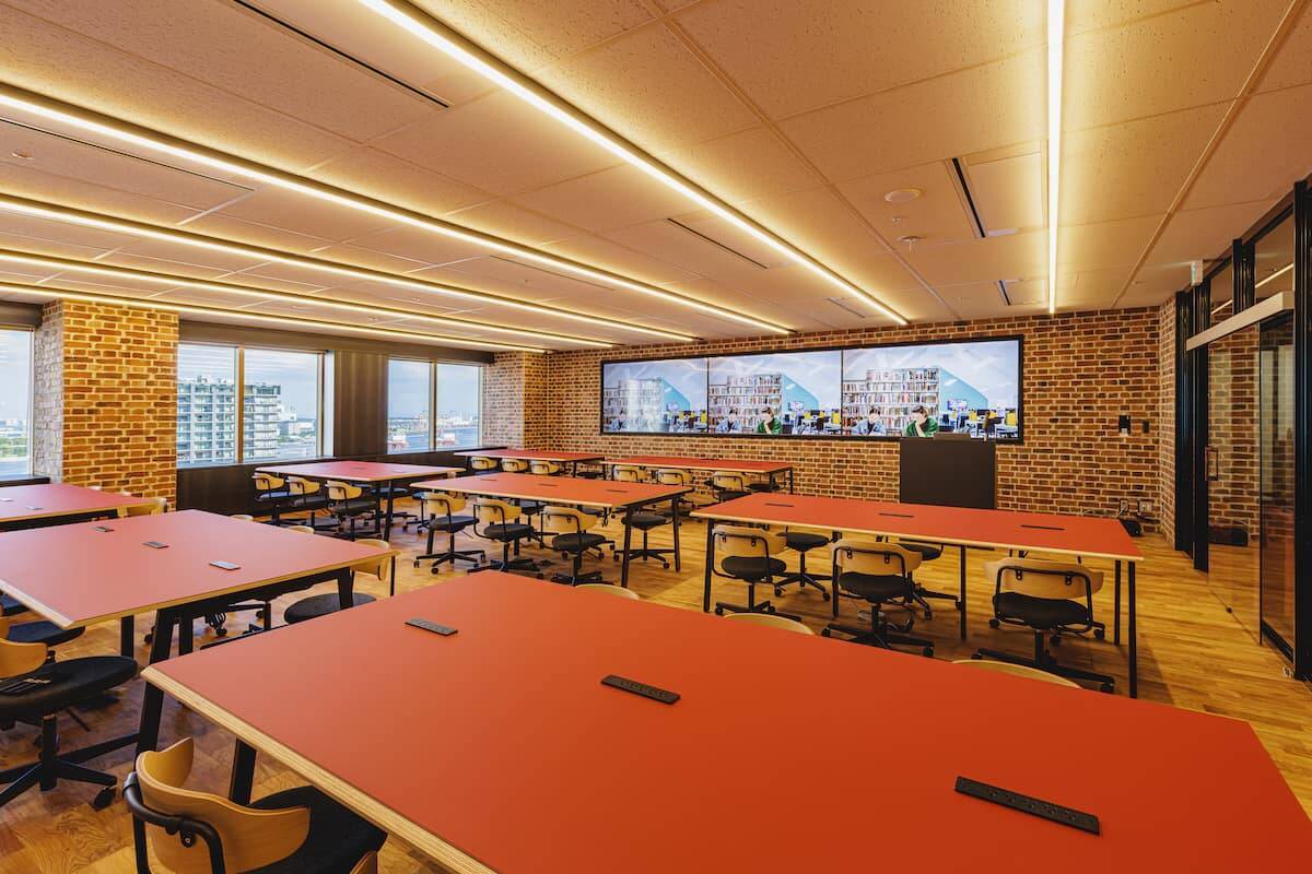 【イギリス名門大学の学位を日本で取得できる】ゲームセンターみたいな教室も！革新的な留学が叶う「SAK University 東京イノベーションキャンパス」開校