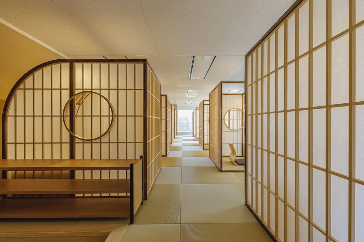 【イギリス名門大学の学位を日本で取得できる】ゲームセンターみたいな教室も！革新的な留学が叶う「SAK University 東京イノベーションキャンパス」開校