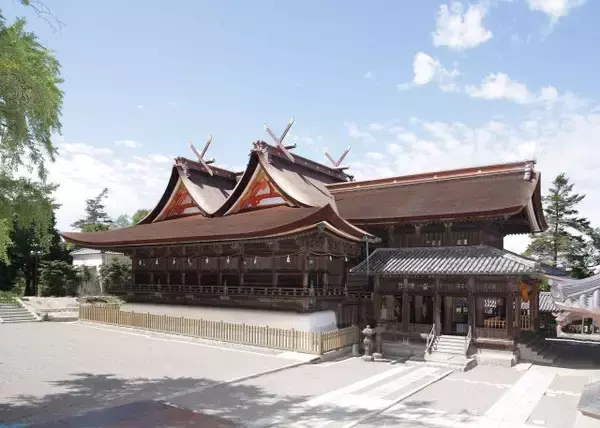 「【吉備津神社にて奉祝行事】国宝 本殿・拝殿再建600年記念！世界的照明デザイナー演出のライトアップ点灯式も｜岡山県」の画像