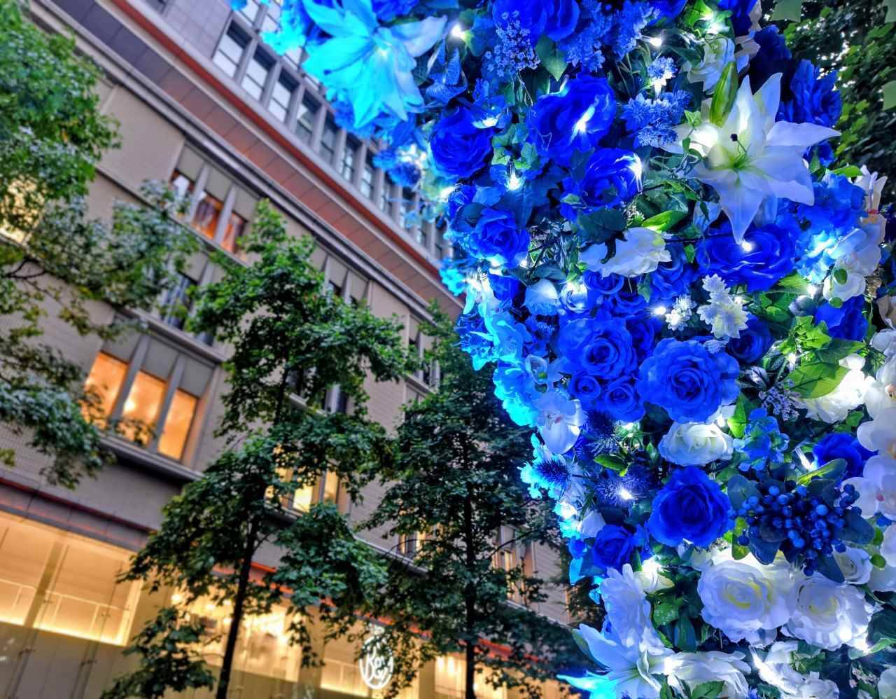 【涼とネオンの“丸の内まるごと”イベント】天然かき氷は必食！日陰エリアや冷たいミスト・日傘の無料レンタルも「MARUNOUCHI SUMMER FEST」｜8月23日まで