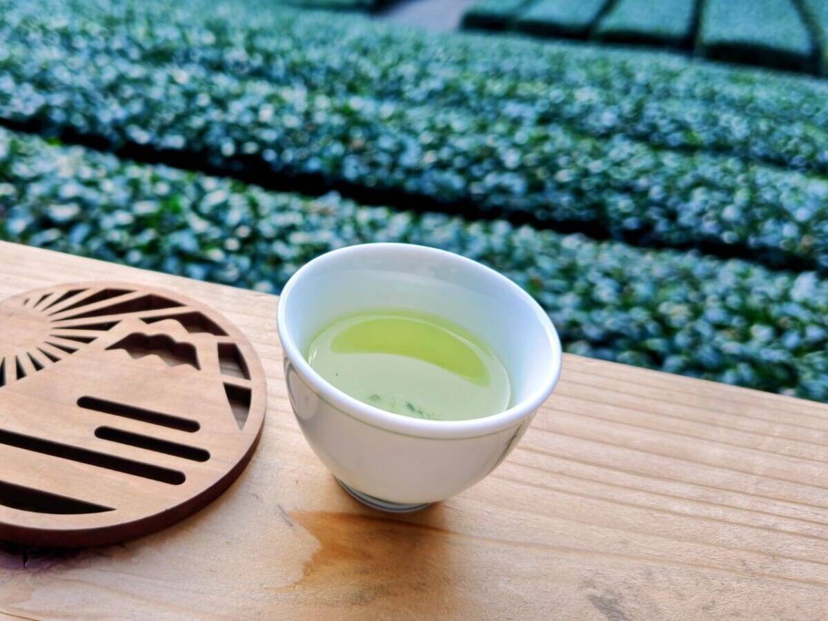 【縁起のよいロゴマークで「静岡茶100％」を世界へ届けるプロジェクト】佐藤可士和さんプロデュースで本格始動！