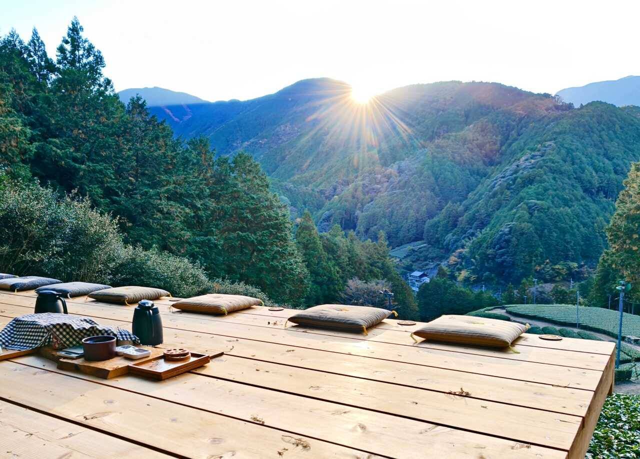 【縁起のよいロゴマークで「静岡茶100％」を世界へ届けるプロジェクト】佐藤可士和さんプロデュースで本格始動！