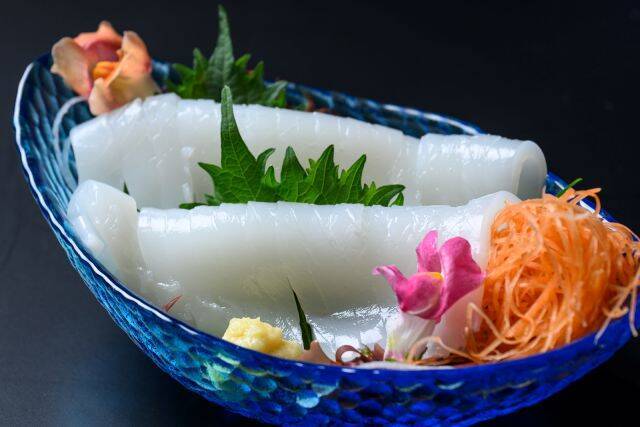 【1人でイカ2杯を食べ比べ】秋の宿泊プラン「旬のアオリイカ＆京丹後イカ漁火」登場｜京都・夕日ヶ浦温泉 海舟
