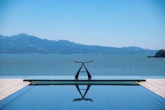 日本の小宿10選に認定！オーシャンビューと絶景サウナの宿「太良嶽（たらだけ）温泉 蟹御殿」｜佐賀県