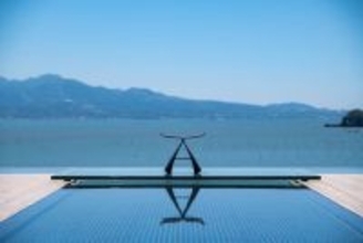 日本の小宿10選に認定！オーシャンビューと絶景サウナの宿「太良嶽（たらだけ）温泉 蟹御殿」｜佐賀県