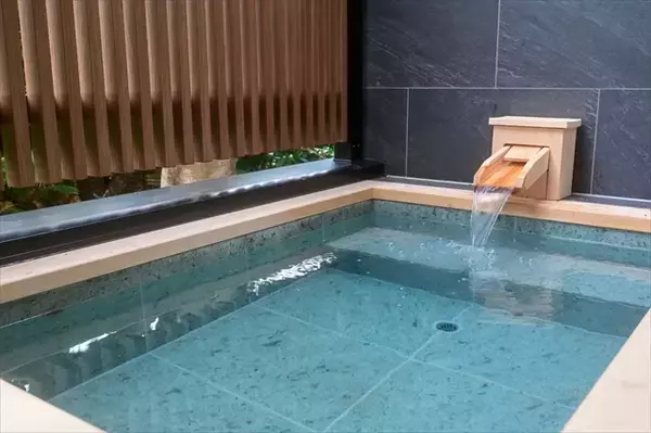 「【伊豆・蓮台寺温泉 清流荘】新しくメゾネット客室が誕生！源泉かけ流しの露天風呂もあり」の画像