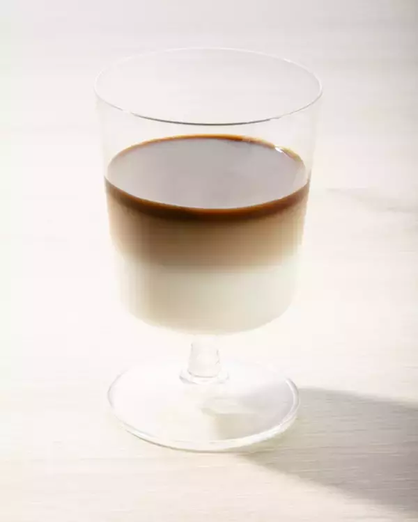 「【入場無料イベント】ゴールデンウィークの新宿に謎のアパート出現！「NESCAFÉ APARTMENT #隣人と溶けるアイスコーヒー」開催」の画像